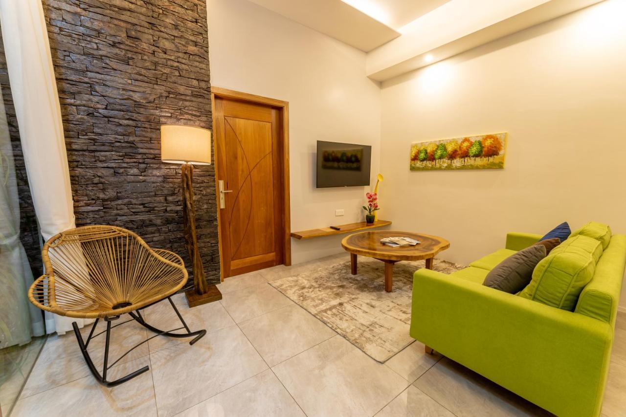 Maneh Villa Langkawi - Private Pool بانتايْ تْشينانغ المظهر الخارجي الصورة